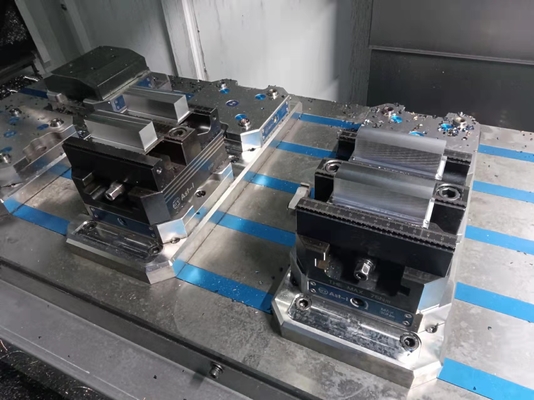 Steel 5 Axis Vise 75mm Exchangeable Vertical Mill Vise 75150D